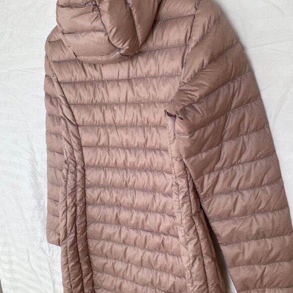 Aventure Ladies' Lightweight Down Jacket - Picture 2 of 11